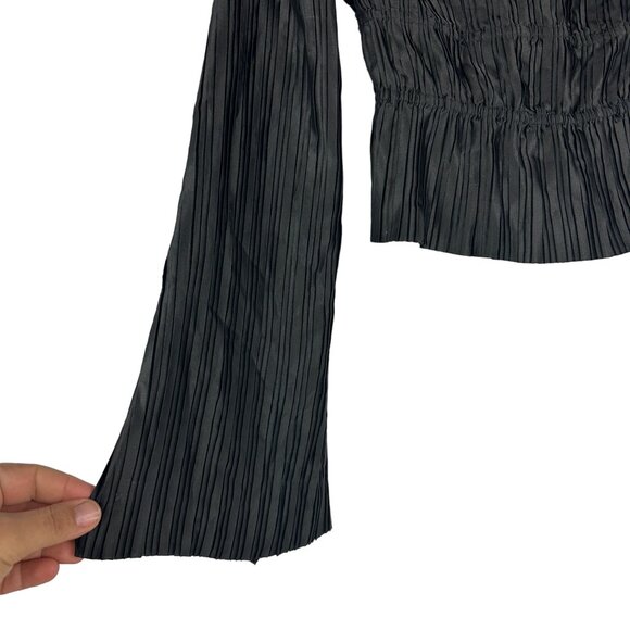 Blue b. Black Long Sleeve Pleated Top Rhinestone Drawstring Detail Size S - Picture 4 of 8